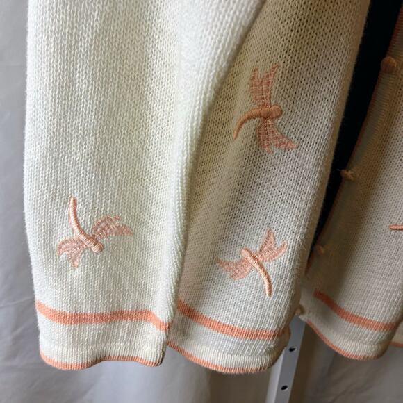 Vintage C&B Women’s M Cardigan Dragonfly Embroidered Ivory Peach Y2K Cottagecore - Picture 3 of 10